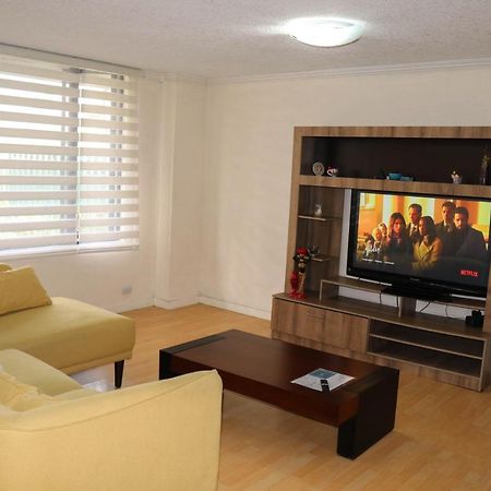 Vanilla Suite - Great Location - Financial Zone キト エクステリア 写真