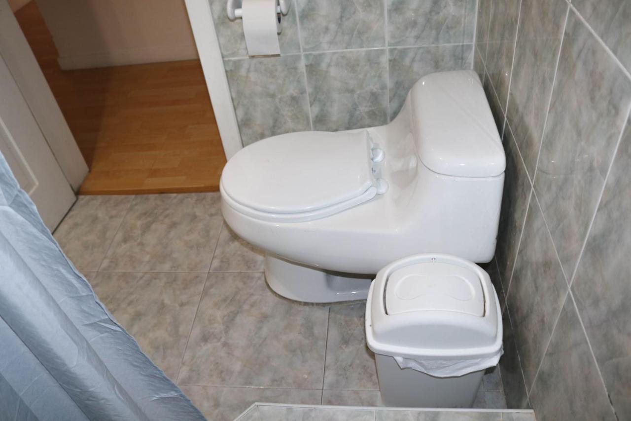 Vanilla Suite - Great Location - Financial Zone キト エクステリア 写真